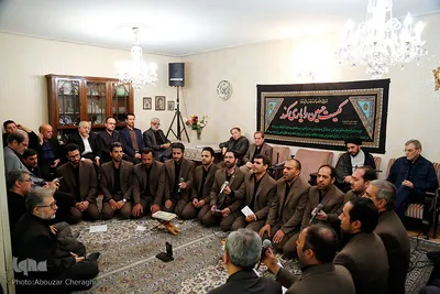 سوگ‌نشینی قاریان قرآن در سومین شب شهادت امام حسین(ع)