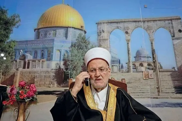 لائحة اتهام بحق خطيب الأقصى 