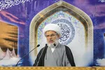 نهضت امام حسین (ع) چراغ راهی برای دفاع از حق و عدالت است