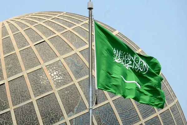 Suudi Arabistan yurt dışında kamu yardımını yasakladı