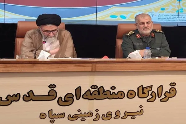 دیدار وزیر اطلاعات با فرمانده نیروی زمینی سپاه