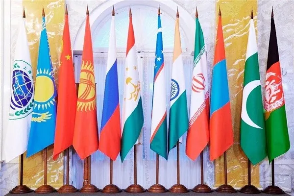  نړیوال نظام د څو قطبی او خپلواکه هیوادونو په ګټه په بدلیدو دی