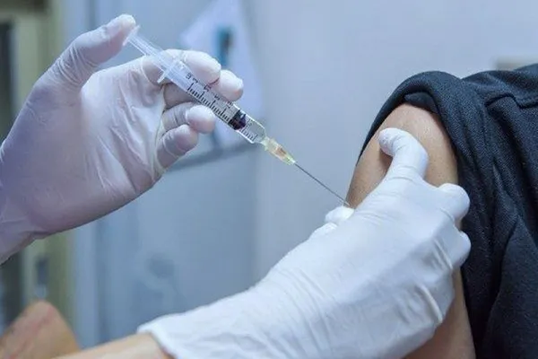 تزریق بیش از ۱۳ هزار دُز واکسن کرونا در آذربایجان غربی