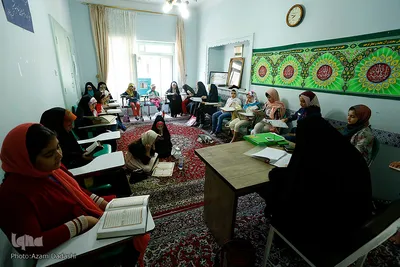دختران بانشاط موسسه قرآنی بقیه الله قزوین