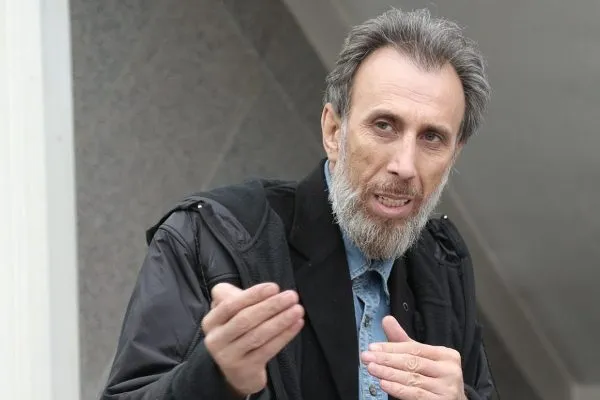 «رو در رو» با محوریت رونق تولید مقابل دوربین می‌رود