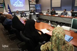نشست هم‌اندیشی بررسی و تحلیل برنامه محفل