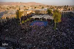 حضور رئیس جمهور در شاهچراغ و دیدار با خانواده شهدا
