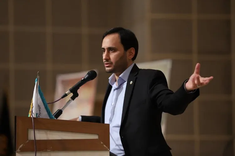 شهید سلیمانی زندگی خود را وقف اسلام کرد / لزوم کسب رضایت خدا در وکالت‌ها