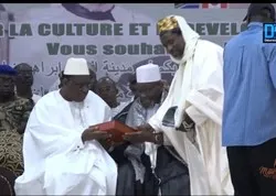Un Coran et une natte de prière dédiés au président sénégalais