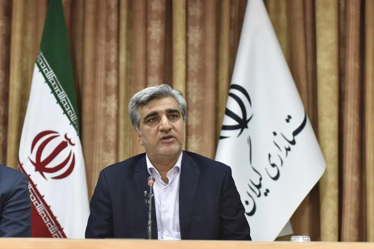 شهید و جانباز را صرف مسائل جناحی و سیاسی نکنیم