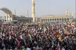 فیلم | بیعت مردم قم با سومین رهبر انقلاب اسلامی در مسجد جمکران