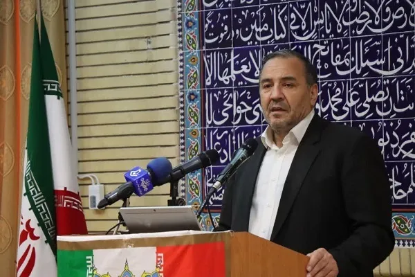 انسجام و اتحاد ملت ایران یادآور دهه فجر است