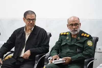 دیدار مدیرکل حفظ آثار و نشر ارزش های دفاع مقدس با نماینده ولی فقیه در لرستان