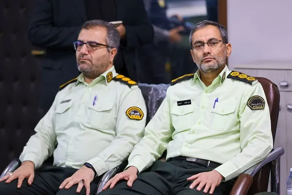 دیدار فرماندهان انتظامی آذربایجان شرقی با امام جمعه تبریز