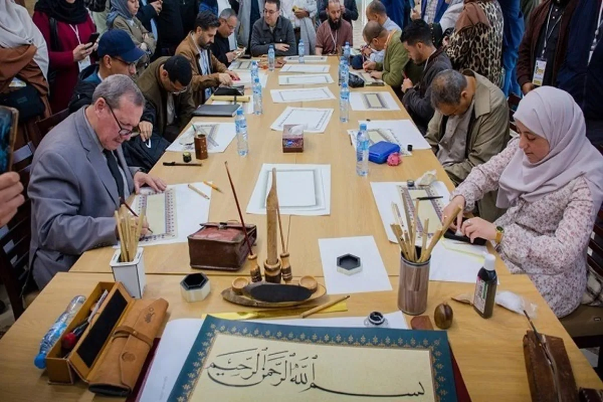 Pertemuan Seniman Dunia Islam di Festival Kaligrafi Aljazair