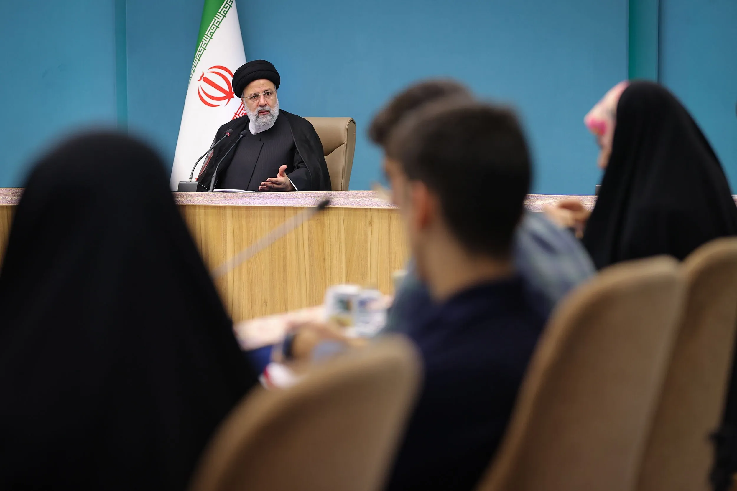 تأکید رئیس‌جمهور بر استفاده از ظرفیت نوجوانان در دیپلماسی عمومی