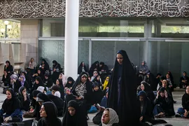 مراسم پرفیض دعای عرفه دانشگاه تهران
