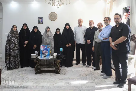 دوازدهمین دیدار جامعه قرآنی با خانواده های شهدای قرآنی