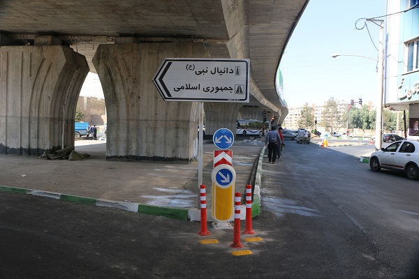 نصب بیش از ۱۱ هزار تابلو و تجهیزات ترافیکی در معابر شهر قم