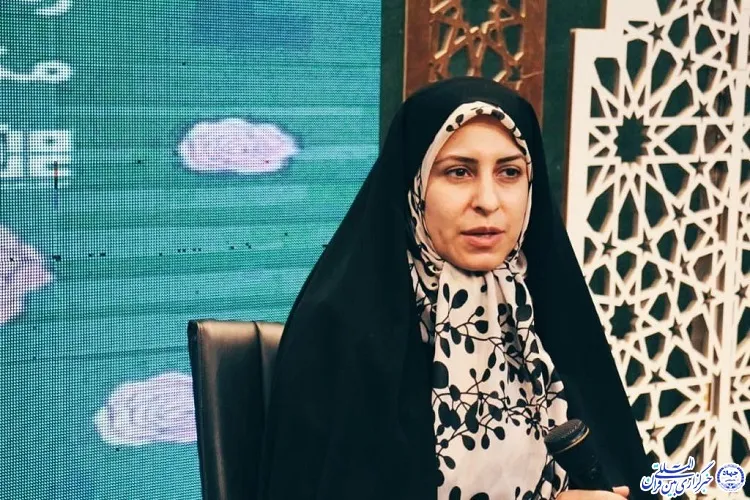 حضور دختران در اجتماع با حفظ حجاب و ارزش‌های جامعه ضروری است