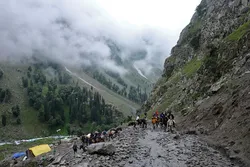 India Boosts Hindu Pilgrimage to Cave in Muslim-Majority Kashmir