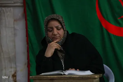 محفل جزءخوانی و تفسیر قرآن در امامزاده محسن اصفهان