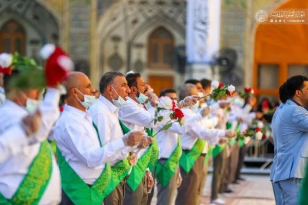 تجدید بیعت خادمان حرم مطهر علوی با امیرالمؤمنین(ع) + عکس