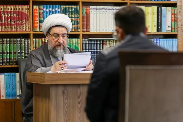 دیدار اقشار مختلف مردم با امام جمعه تبریز