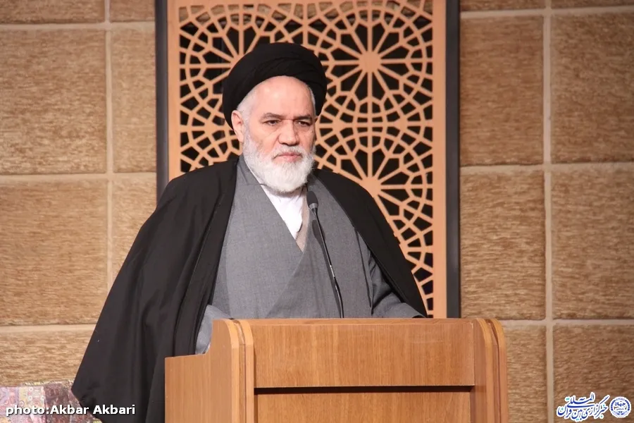 وضعیت کنونی دانشگاه‌ها و مراکز علمی آموزشی در خور نظام اسلامی نیست