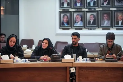 نشست مدیران رسانه‌های آذربایجان شرقی با الیاس حضرتی