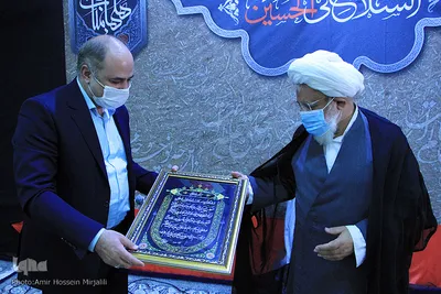 دیدار جمعی از خبرنگاران با آیت الله ناصری نماینده ولی فقیه و امام‌ جمعه یزد