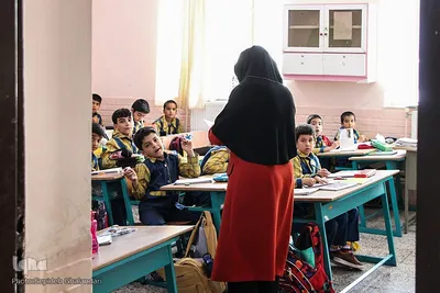 روزی برای سپاس از معلم
