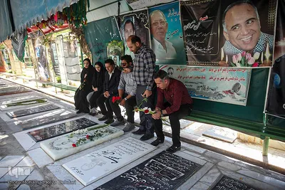 مراسم تجدید میثاق با شهدا با حضور جهادگران جهاددانشگاهی فارس