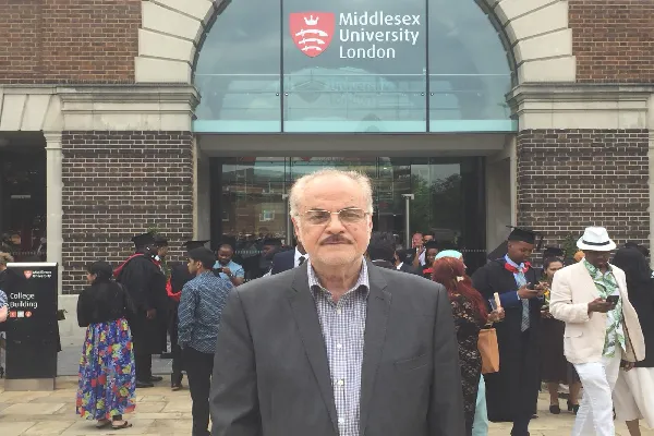 ترسیم سیمای پیامبر(ص) راهگشای انسان معاصر و جاهلیت مدرن است