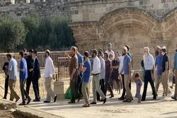 Yahudawan Sahyuniya Dubu 17 Ne Suka Keta Alfarmar Masallacin Quds