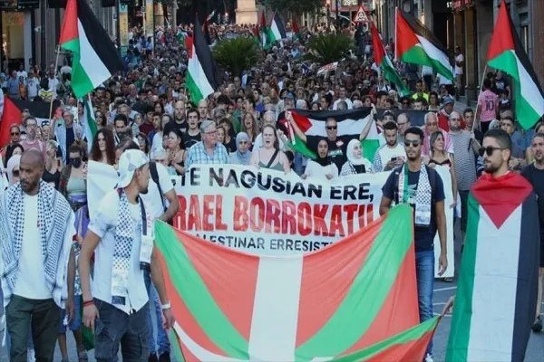 Bilbao se llena de gritos de apoyo a Palestina y boicot a Israel