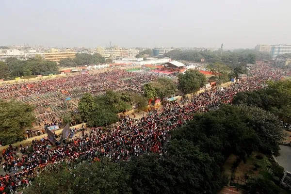 Hindus Rally in New Delhi to Call for Building Temple at Ruins of Babri Masjid