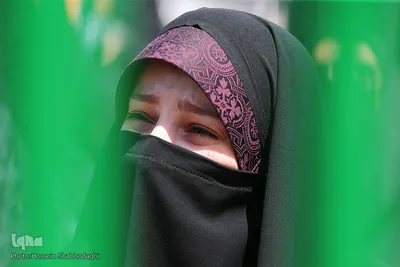 عزاداری ظهر عاشورا در حرم کریمه اهل بیت(ع)