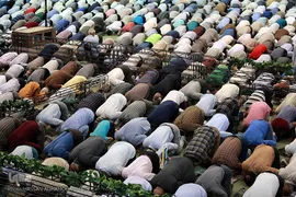 نماز عید سعید قربان به امامت حجت الاسلام سید احمد خاتمی