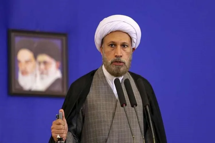 رکن اصلی هویت ایرانی، ولایت است/ استقلال و عزت کشور در گرو توانمندی نیروهای نظامی