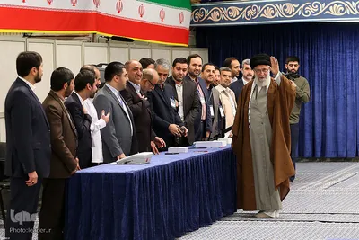 حضور رهبر معظم انقلاب در پای صندوق رأی
