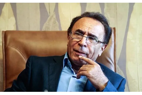 وابستگی عمیق ادبیات کهن به قرآن/ شاعران جوان با قرآن مأنوس‌تر شوند