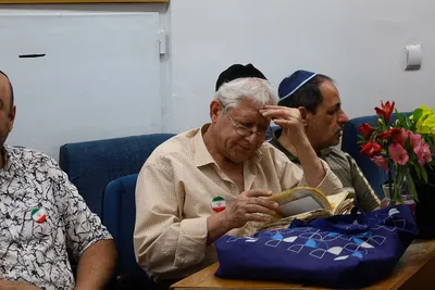 آیین یادبود بیعت با رهبر معظم انقلاب در کنیسه کترداوید اصفهان