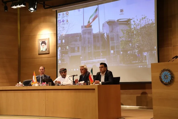 بازار عمان می‌تواند دروازه ورود برای مراودات اقتصادی با سایر كشورها باشد