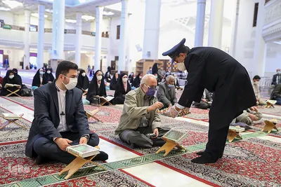 محفل انس با قرآن در حرم شاهچراغ(ع)