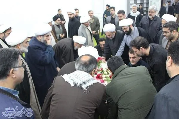 آیین وداع با پیکر شهید گمنام در اداه کل تبلیغات اسلامی مازندران