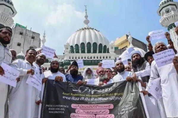 Hindistan parlamenti məscid əleyhinə qanun layihəsini qəbul edib