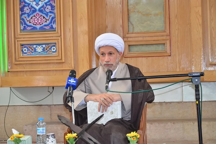 مردم با پلیس همراهی و همکاری داشته باشند