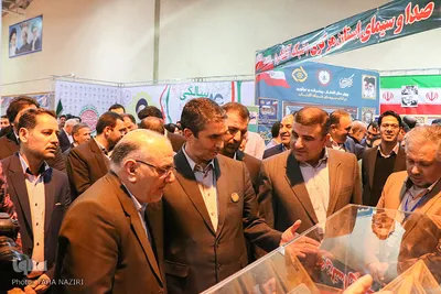 آئین افتتاحیه نمایشگاه دستاوردهای انقلاب اسلامی در اراک