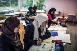 Waziri wa Elimu Austria apinga Hijabu, Waislamu wasema huo ni mstari mwekundu